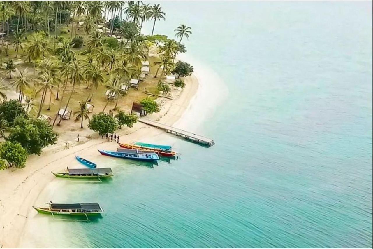 Pulau Mahitam Resort & Cottage By Hotelku Menango Exteriör bild